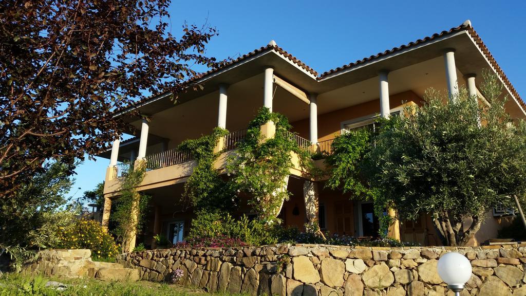 Gite L'Appart De Case Vanille Sari-Solenzara Exterior foto